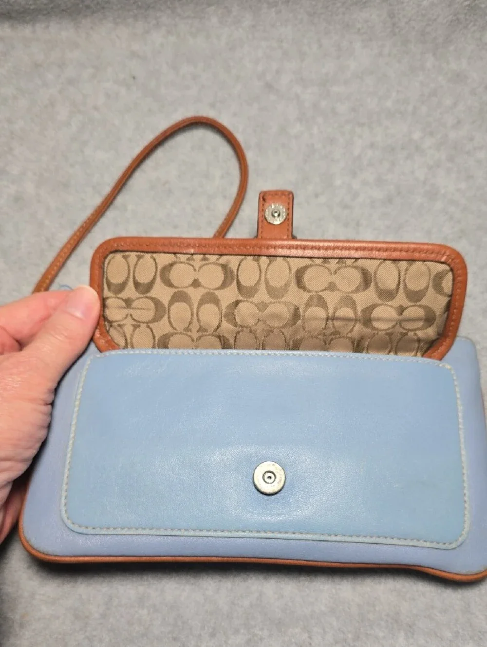 Coach Vintage Hamptons Light Blue and Tan Leather Wristlet